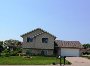 481 10th St, Albany, MN 56307