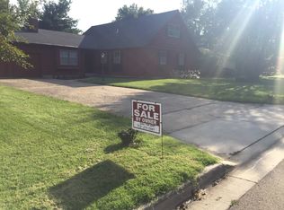 3503 Yale Rd, Lawrence, KS 66049