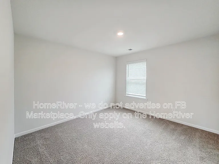 3916 Ashton Dr NW — Photo 17