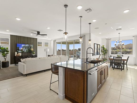 Cantabria Mercury Model - Greatroom