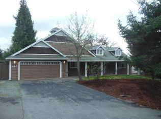 247 Hill Top Dr, Grants Pass, OR 97527