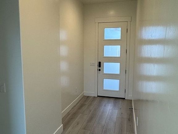 3rd image of 3106 E Photinia Dr