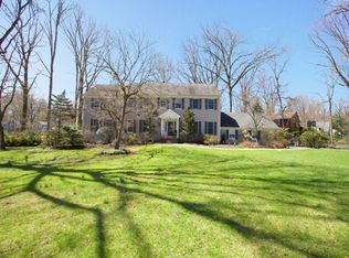 159 Donnybrook Dr, Demarest, NJ 07627