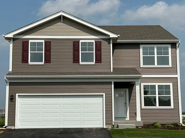 2621 San Juan Ln, Pingree Grove, IL 60140