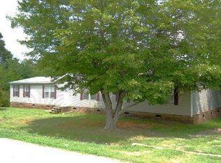 2536 Pinebrook Dr, Burlington, NC 27217