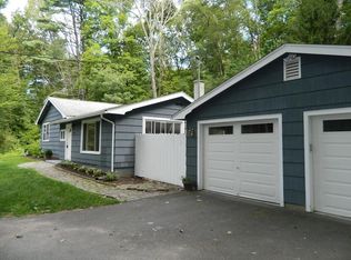 402 Allen Rd, Belchertown, MA 01007