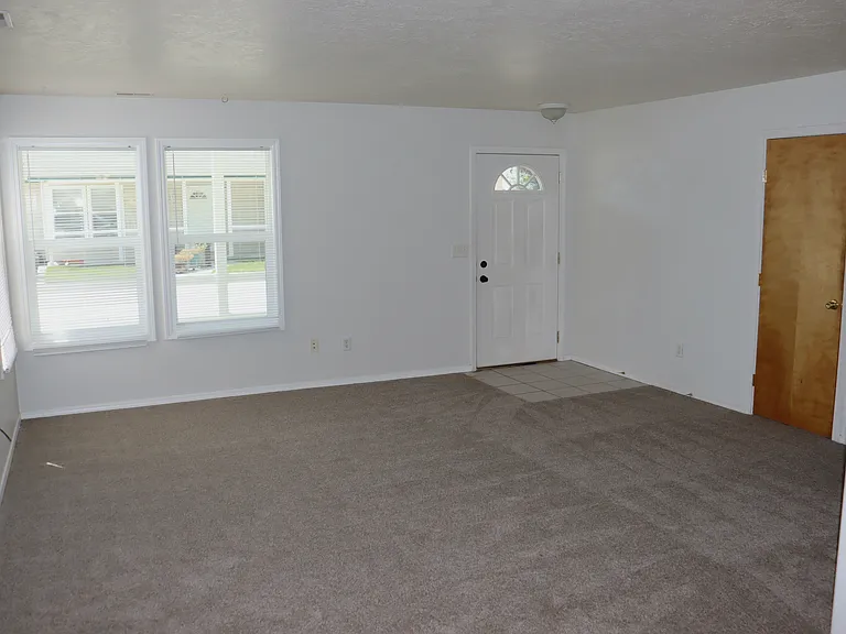 9312 W Cory Ln — Photo 5