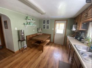 54 McMichael Rd, Carnegie, PA 15106