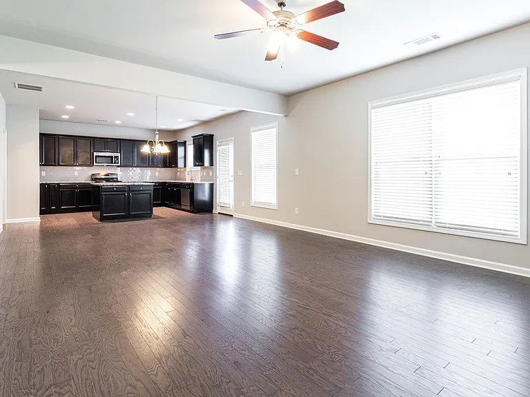 5780 Rialto Way — Photo 6