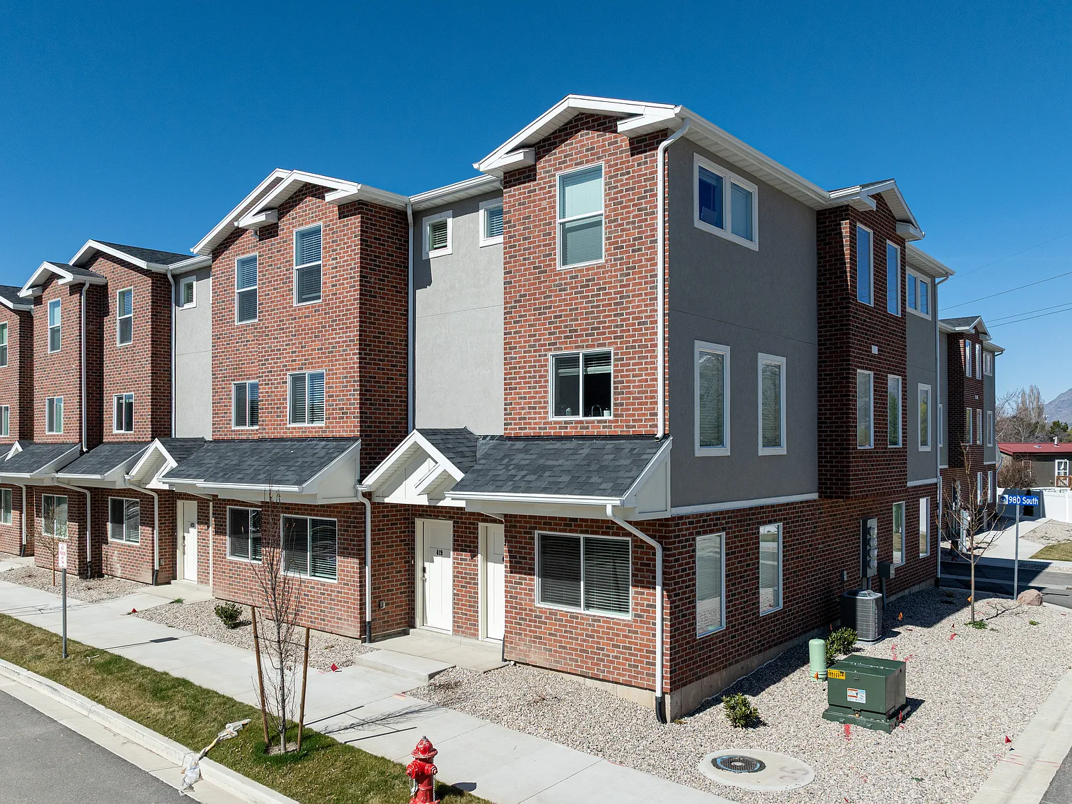 Villas at The Pointe — Photo 4
