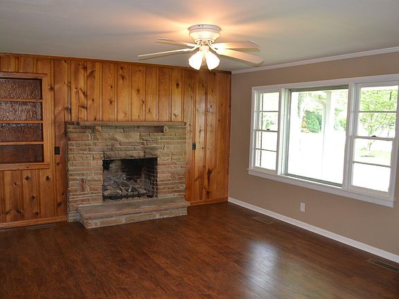 5th image of 786 Shaffie Ln