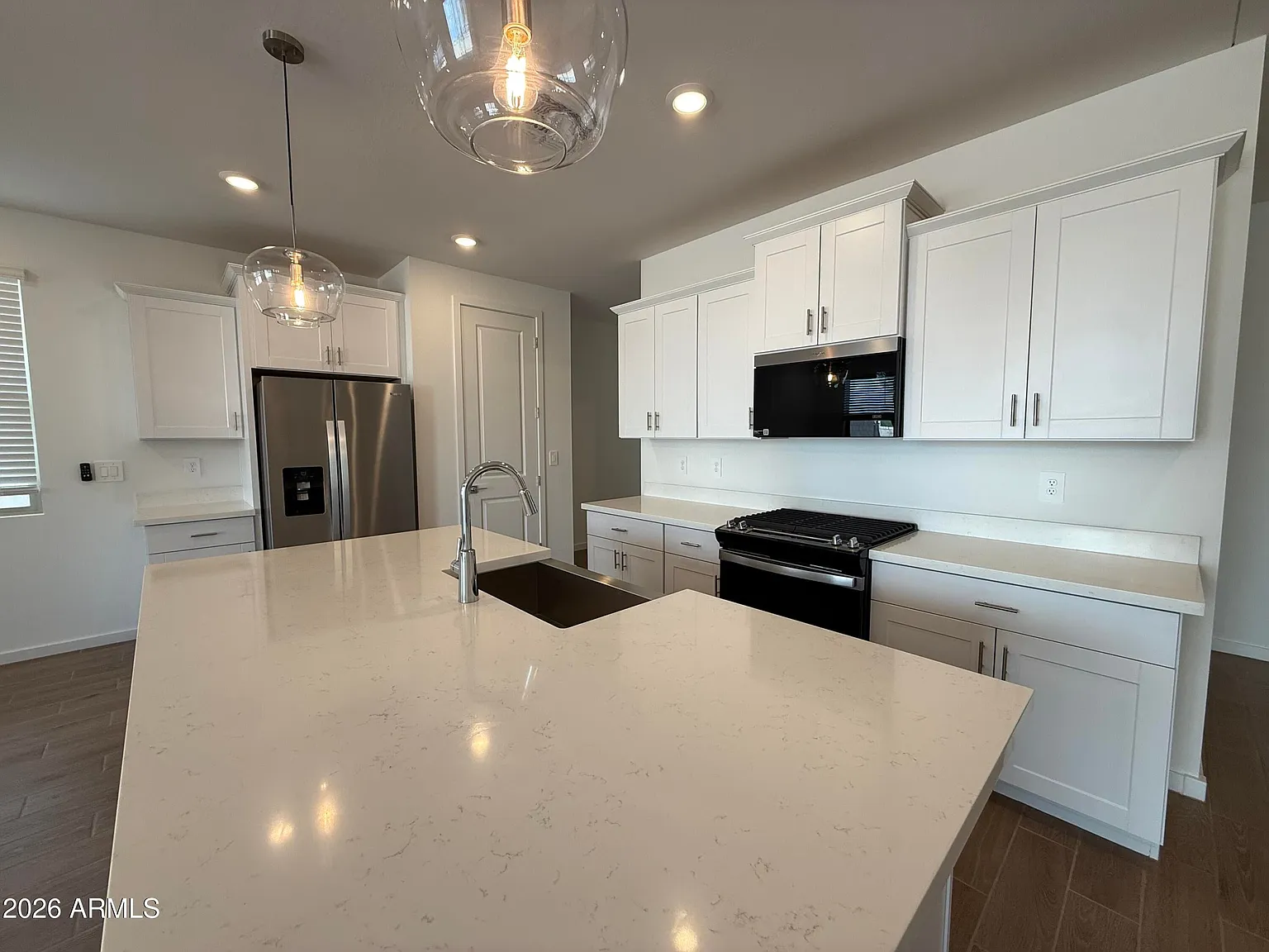 3 bed, 1568 sqft, $2,250 — Photo 3