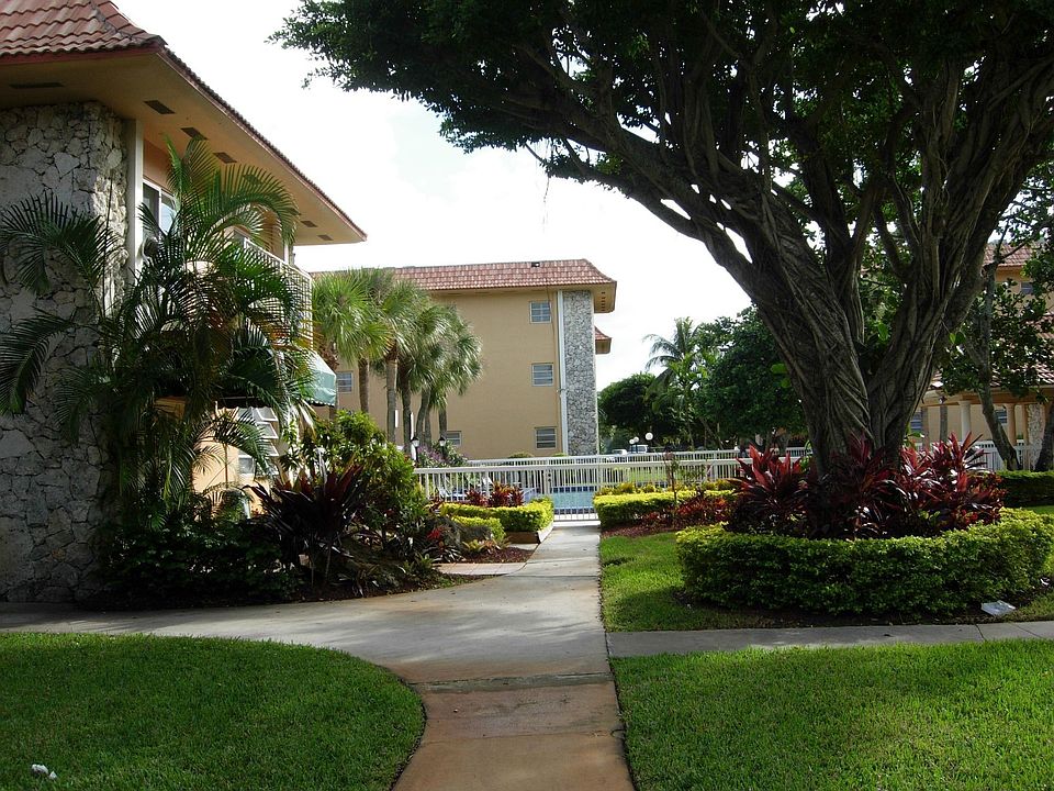 1st image of 13940 Lake Placid Ct APT D26