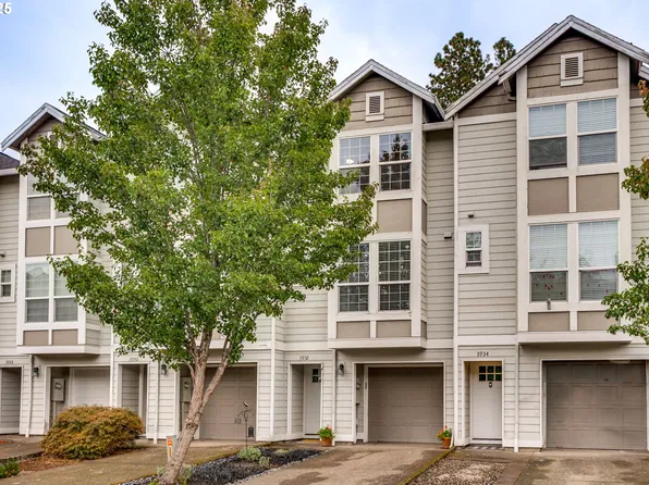 3932 SW 182nd Pl, Beaverton, OR 97078