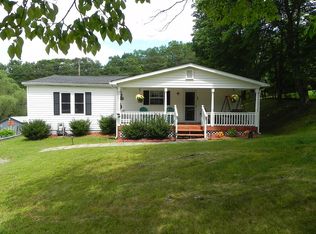 185 Carolyn Dr, Chickamauga, GA 30707