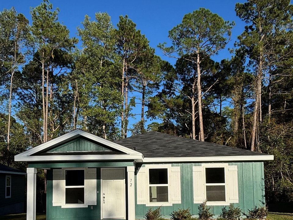 1st image of 72 Summer Oaks Dr