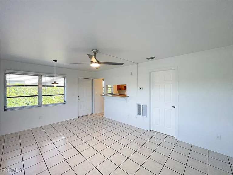 4009 SE 19th Ave #3 — Photo 6