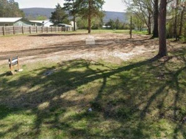 1008 Oak St, Mountain View, AR 72560