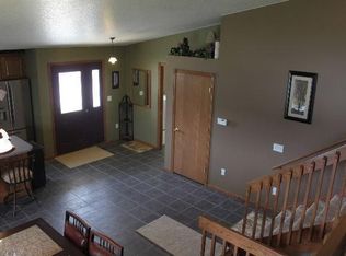 901 Packer Dr, Holmen, WI 54636