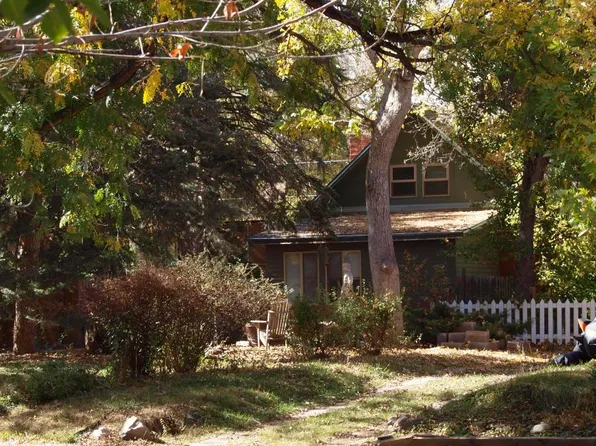 2217 N Glencoe St, Denver, CO 80207