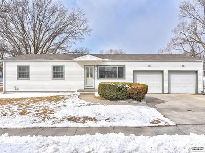 304 Pontiac Dr, Gretna, NE, 68028