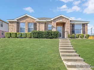 1117 Beeblossom Dr, Desoto, TX 75115