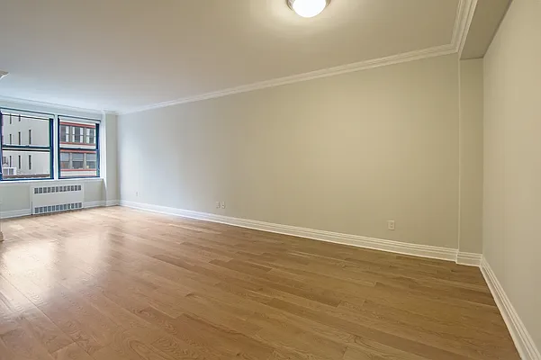 Rented by Stonehenge NYC LLC | media 6