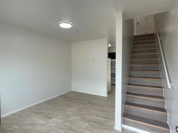 195 Monte Alto Pl NE #B