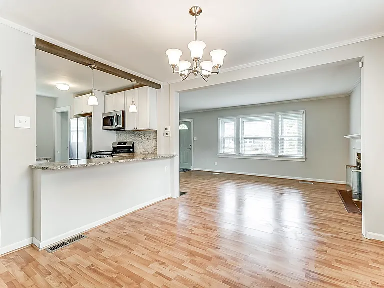 71 Lucas Dr — Photo 19