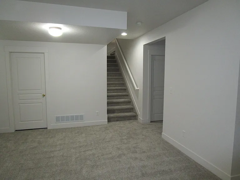 Village Cir — Photo 12