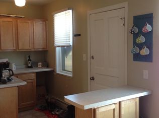 811 E 4th St #811, Duluth, MN 55805