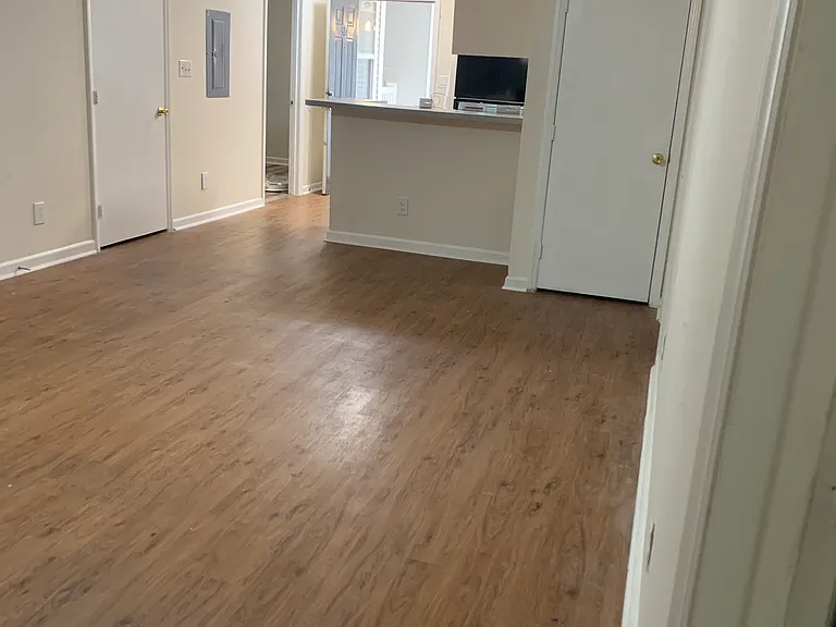 1120 Carlton Ave #304 — Photo 8