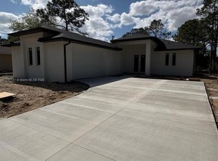 727 Anaconda Ave S, Lehigh Acres, FL 33974