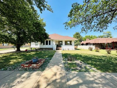 105 W 10th St, Ellsworth, KS, 67439