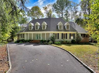 132 Reinman Rd, Warren, NJ 07059