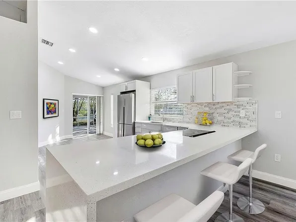6051 NW 44th Lane, Coconut Creek, FL 33073
