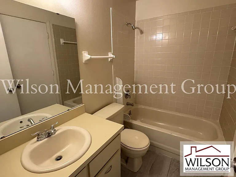 10041 Massey St — Photo 14