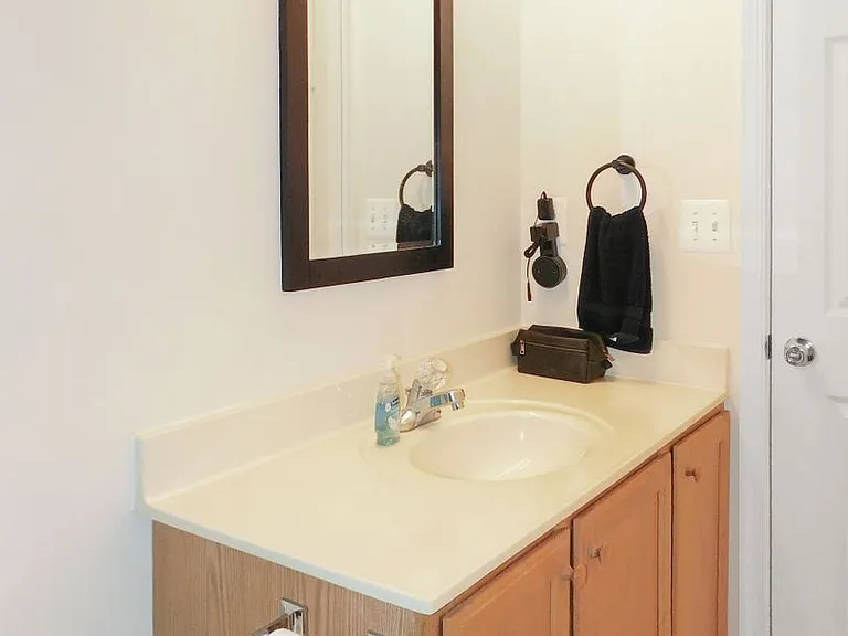 102 Powhatan Ct — Photo 41