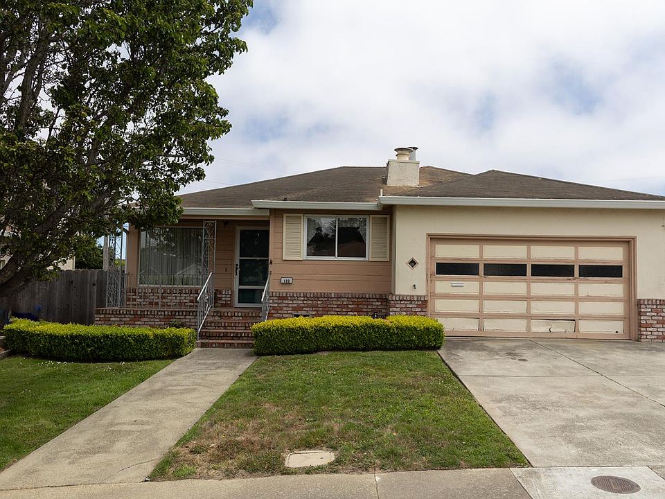 1st image of 122 Rosewood Way