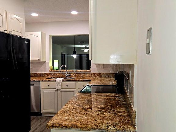5th image of 5890 Sugar Palm Ct APT F