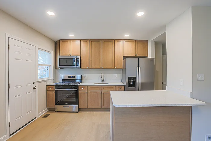 1500 Pentwood Rd — Photo 12