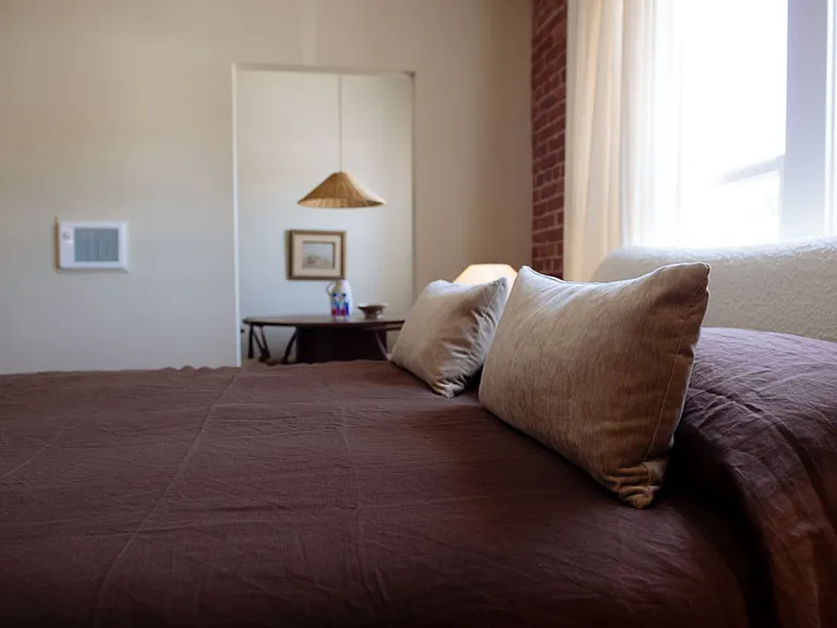 Avondale Hollywood Apartments — Photo 47