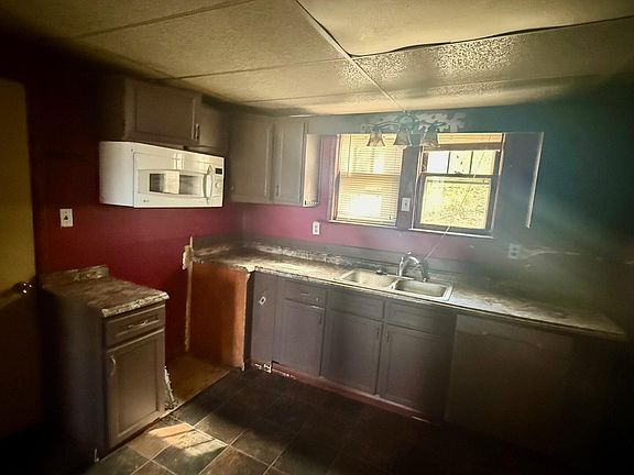 5th image of 1885 S Carpenter Dr