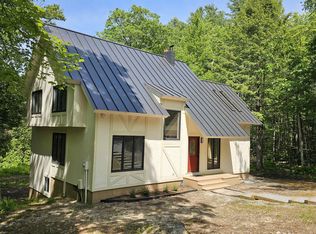 209 Craney Hill Rd, Henniker, NH 03242