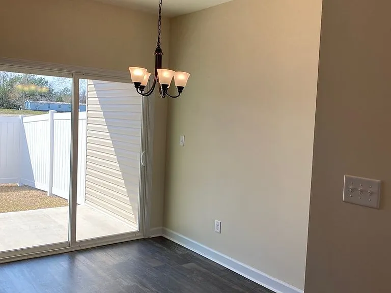 411 Justice Farm Dr — Photo 5