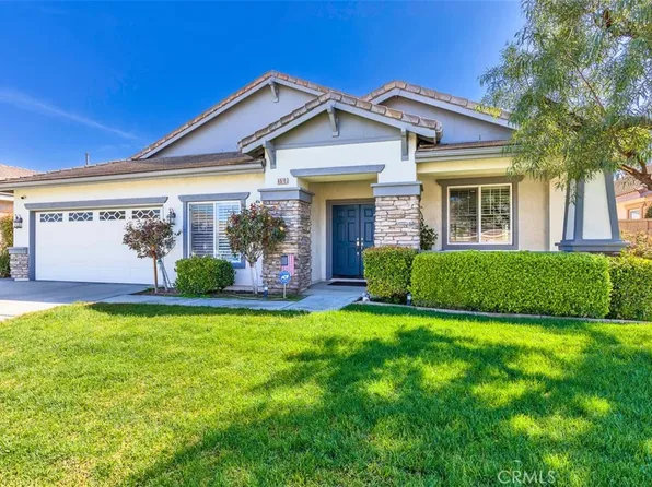 6516 Pleasant Hill Cir, Corona, CA 92880