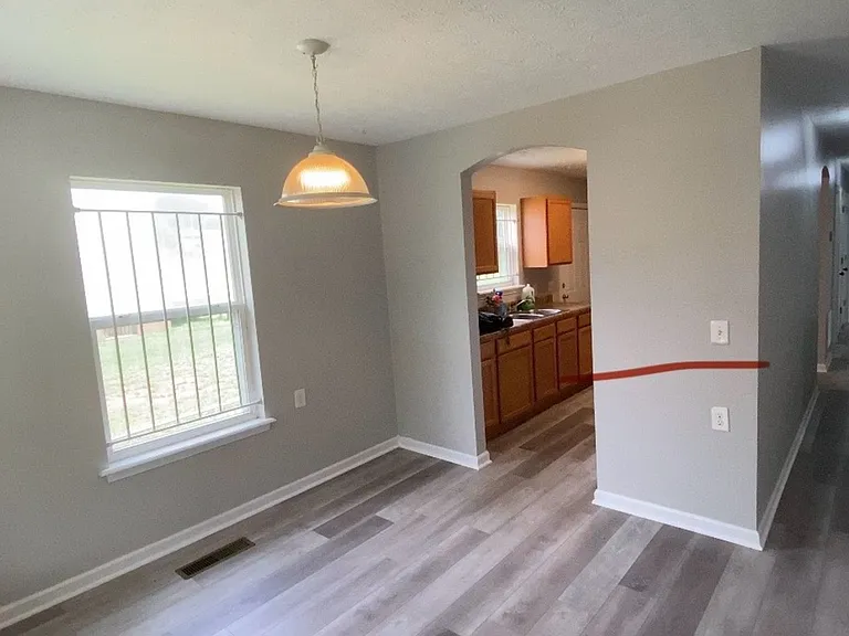 403 Elm St NW — Photo 7