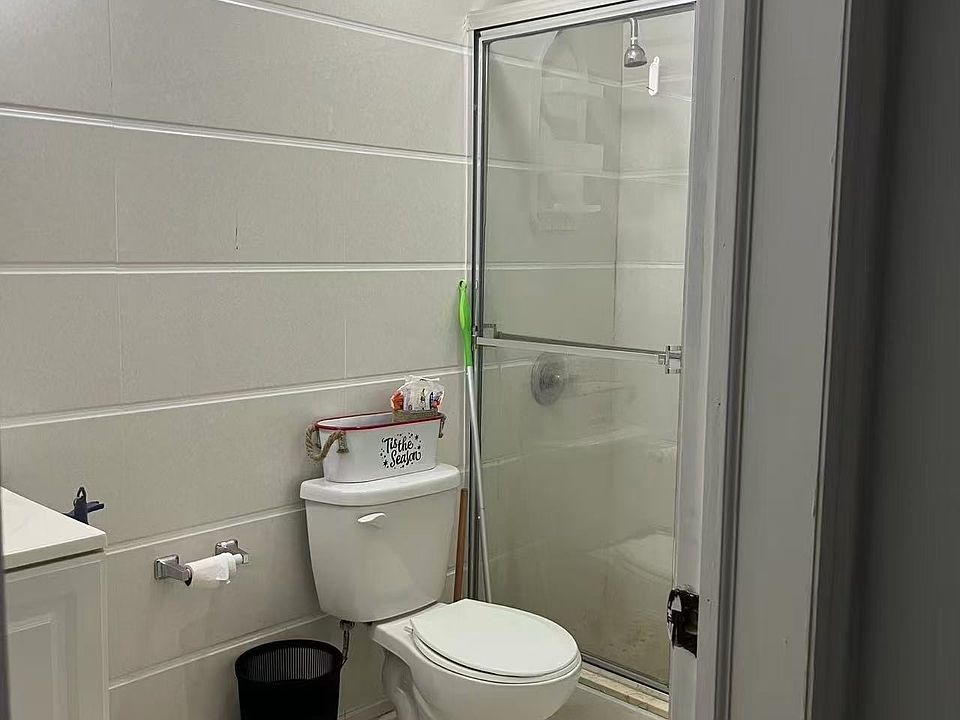 2nd image of 4855 206th St #2