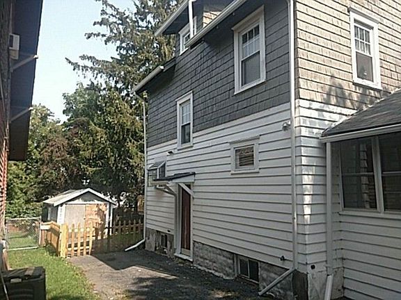3rd image of 167 Delray Ave