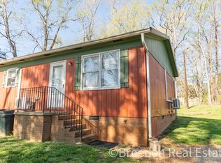 126 Polly St #A, Morganton, NC 28655